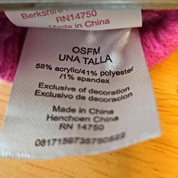 Disney Princess Girls Hat & Mittens Set. New - Picture 7 of 7